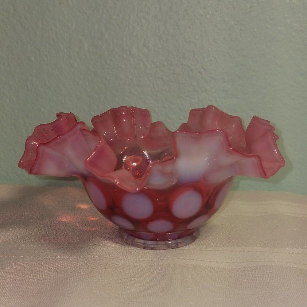 Vintage Fenton Cranberry Opalescent Coin Spot Ruffle Top Dish/Bowl - Picture 2 of 5